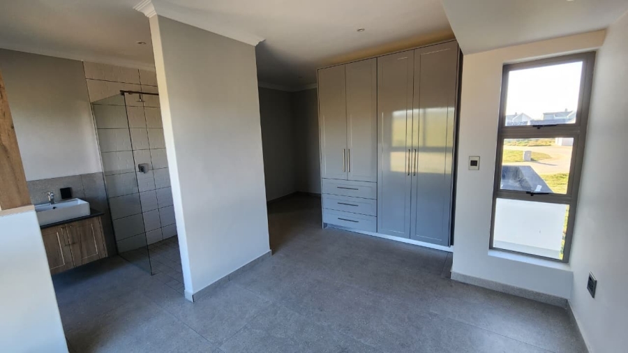 3 Bedroom Property for Sale in Langebaan Country Estate Western Cape